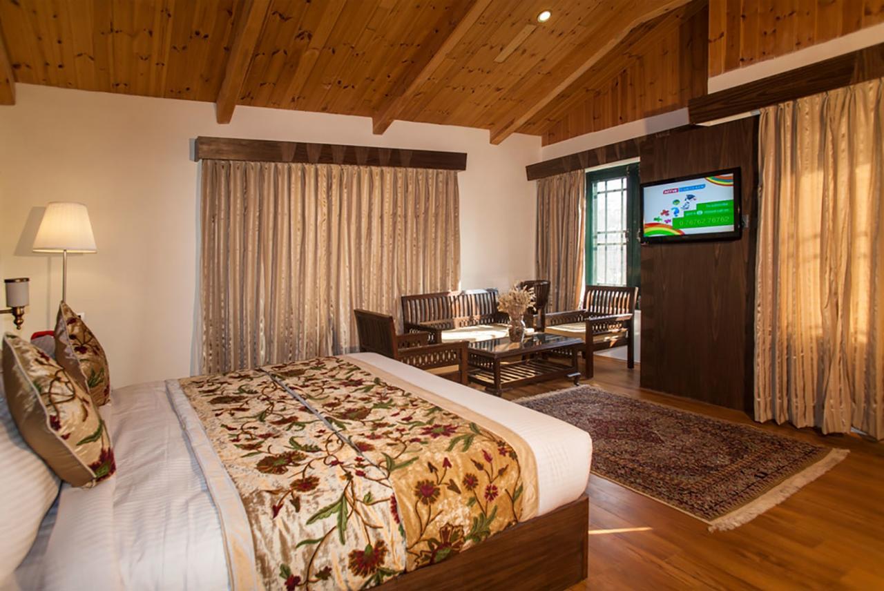 Lemon Tree Hotel Srinagar Екстер'єр фото